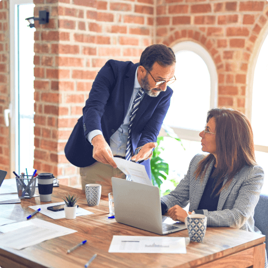 Givirtrinxes Krypto-Investment-Experten-Team